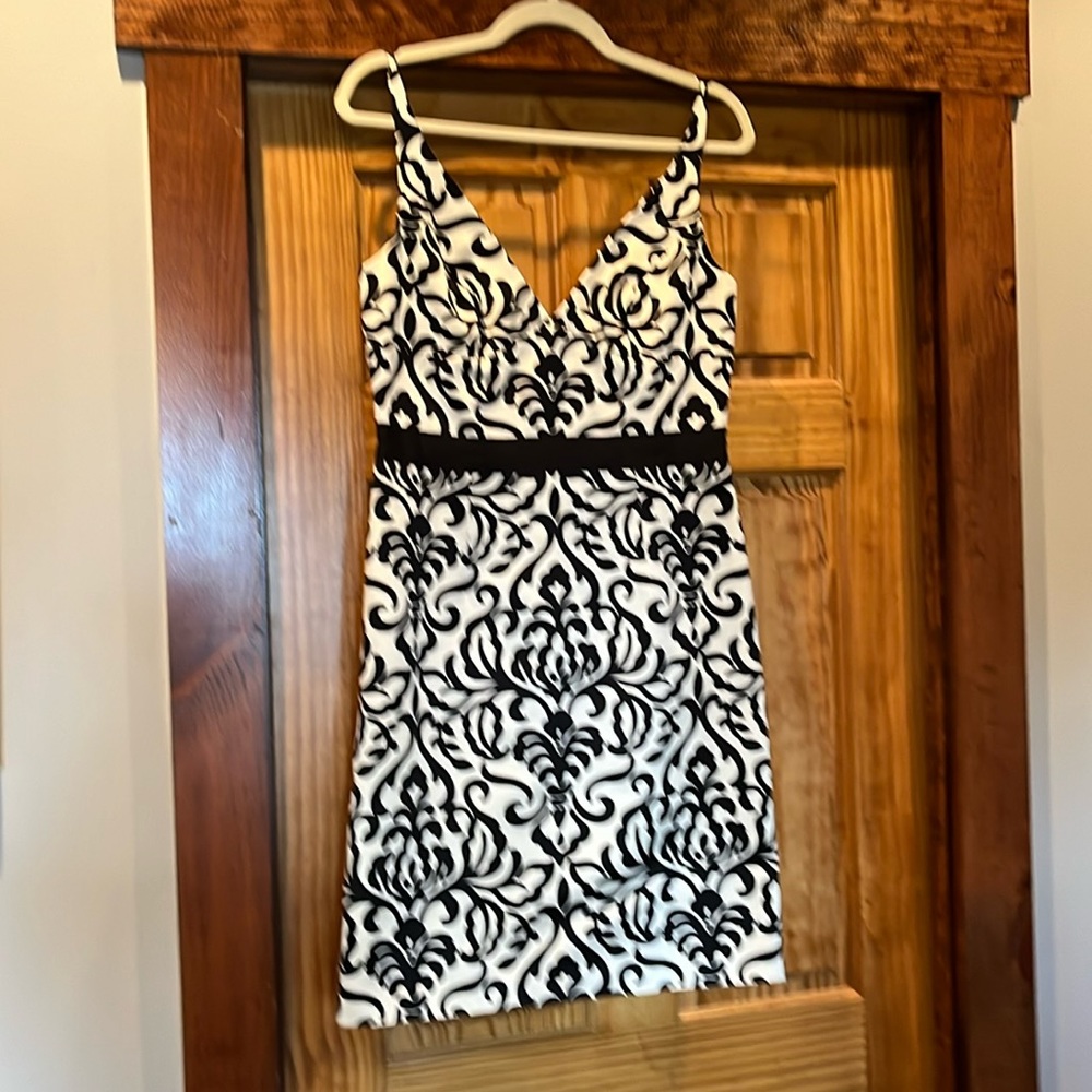 Milly black and cream cocktail dress. Size 8.
